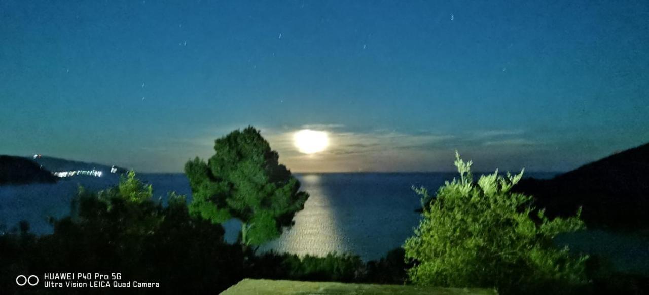 Bed and Breakfast La Collina Sul Mare Marina di Campo Exterior foto